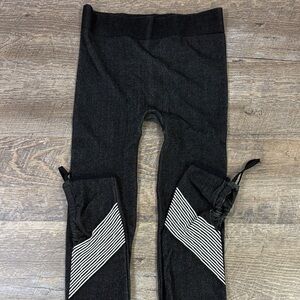 Free People Movement Seamless Performance Leggings | Black & White | XS/S
